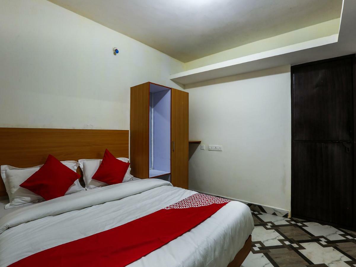 Oyo 32995 Serenest Bed & Breakfast โกตากิริ ภายนอก รูปภาพ