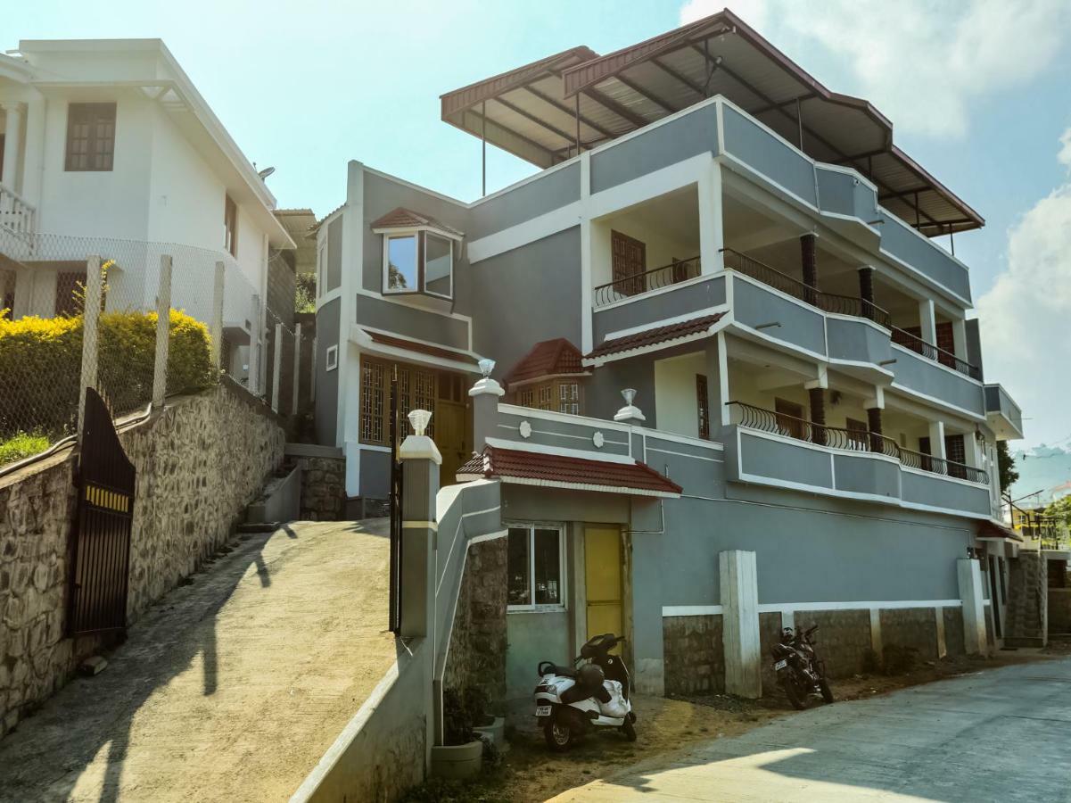 Oyo 32995 Serenest Bed & Breakfast โกตากิริ ภายนอก รูปภาพ