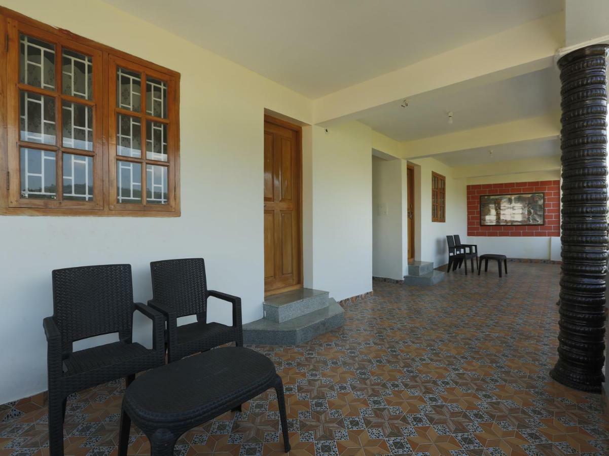 Oyo 32995 Serenest Bed & Breakfast โกตากิริ ภายนอก รูปภาพ